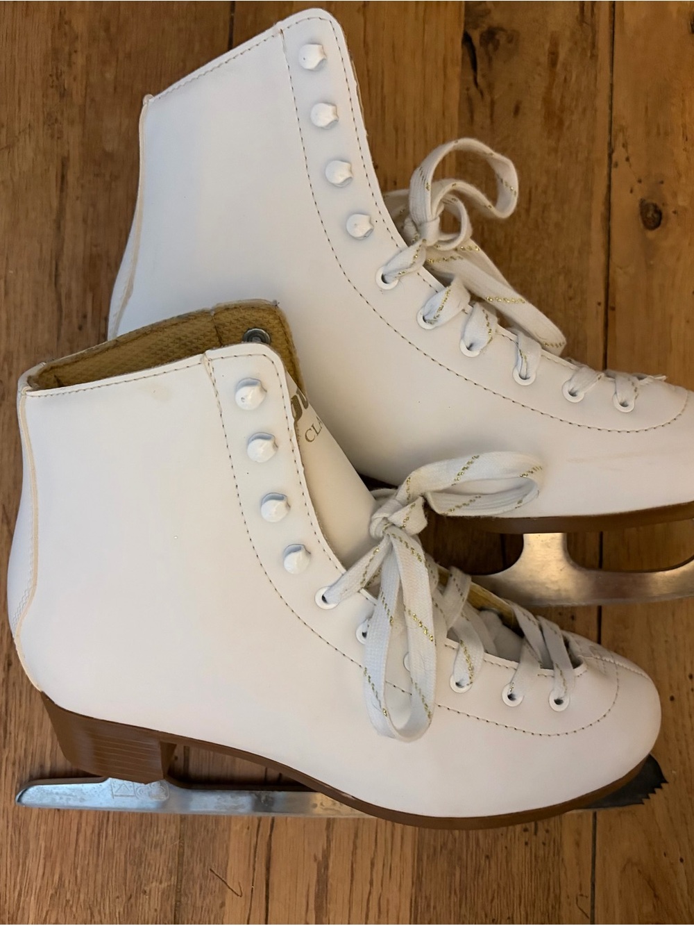 DBX Classic Women's White Figure Ice Skates with Lace-Up Support